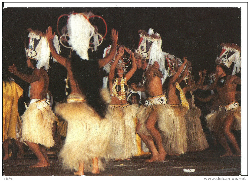 TAHITI : Le Groupe De Danse Te Maeva De Coco , Photo Erwin Christian éditeur , Papeete - Polynésie Française