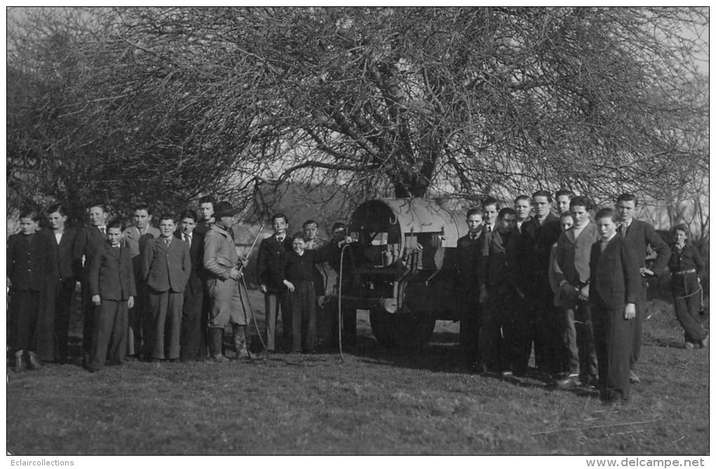 Finistère     29     Carte Photo  Peut-être Ecole D'agriculture   (photo  Villard Quimper) - Quimper