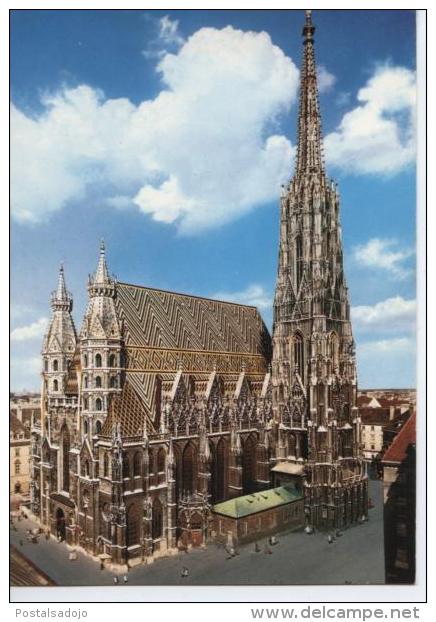 (OS138) WIEN . STEPHANSDOM - Kirchen