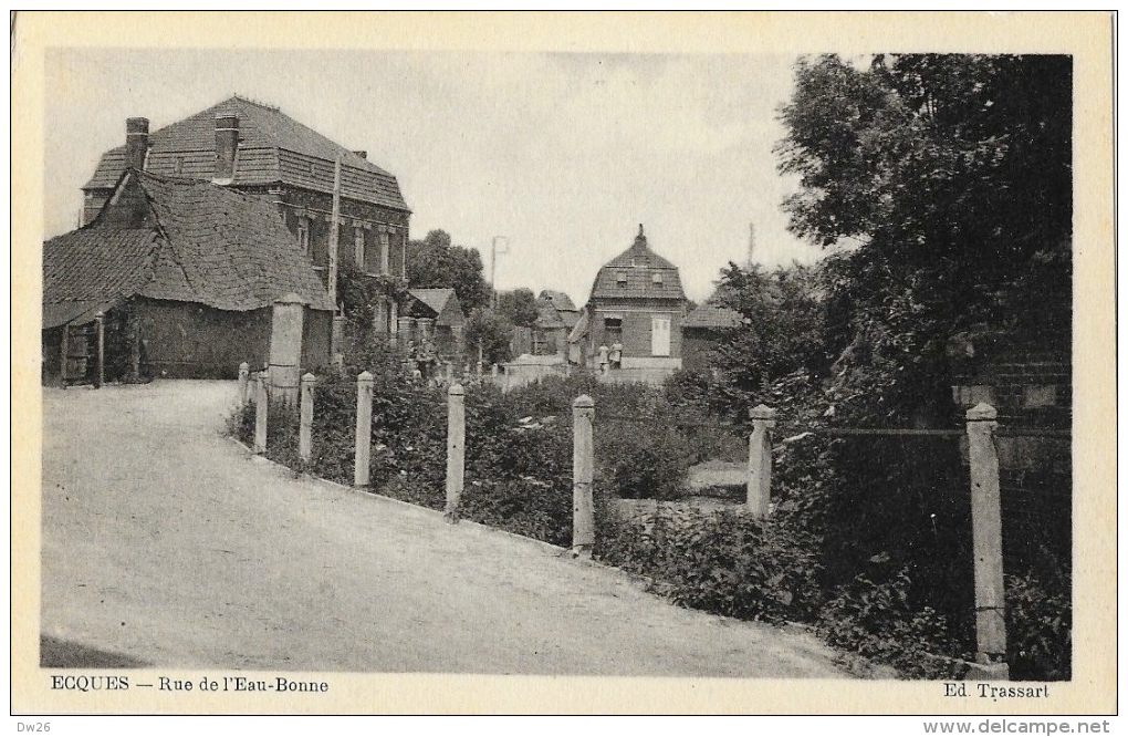 Ecques (Pas De Calais) - Rue De L'Eau-Bonne - Edition Trassart - Carte Non Circulée - Autres & Non Classés