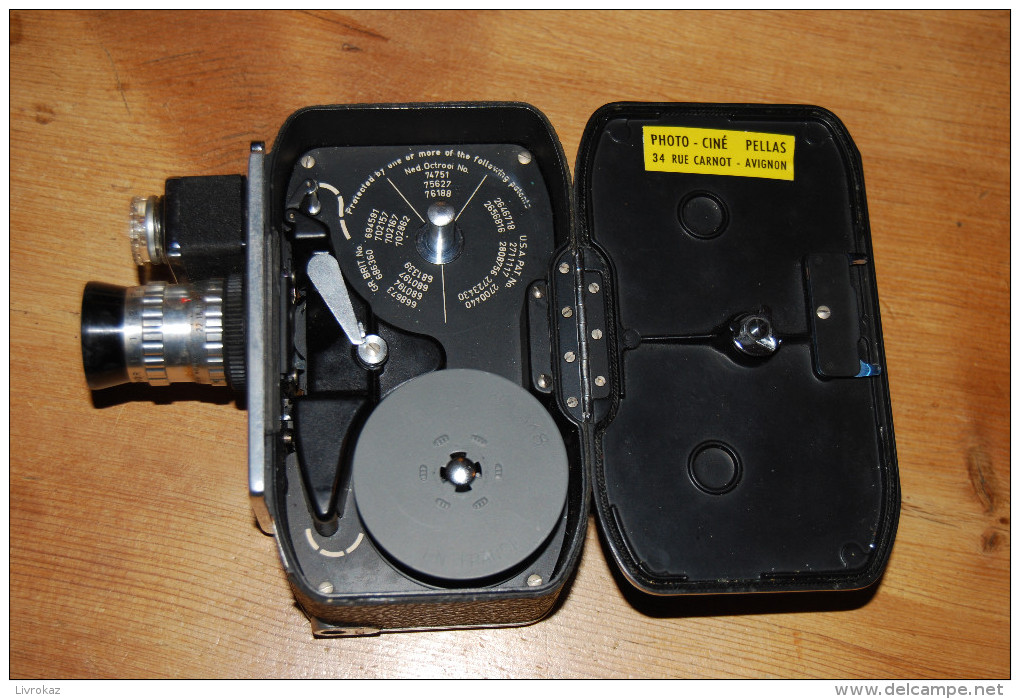 Caméra Double-huit Paillard Bolex C8SL, Fonctionne, Objectif Som Berthiot Cinor Avec Mode D'emploi Et Boîte De Rangement - Other Apparatus