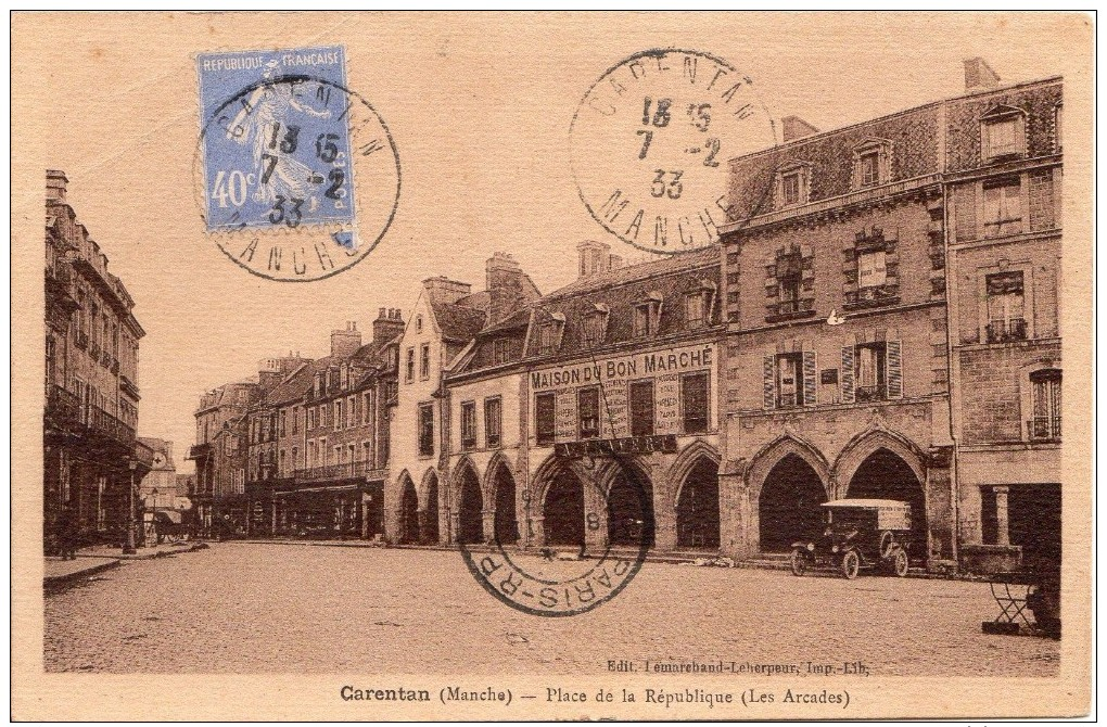 FR-50: CARENTAN: Place De La République (Les Arcades) - Petite CPSM écrite En Bon état - Carentan