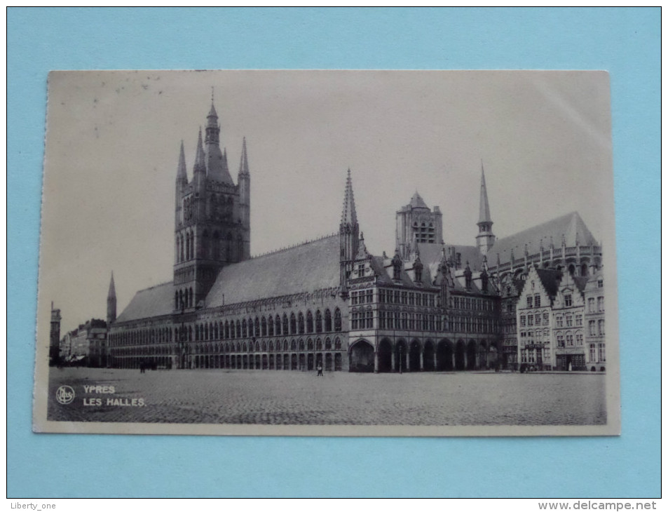 Les Halles () Anno 1932 ( Zie Foto Voor Details ) !! - Ieper