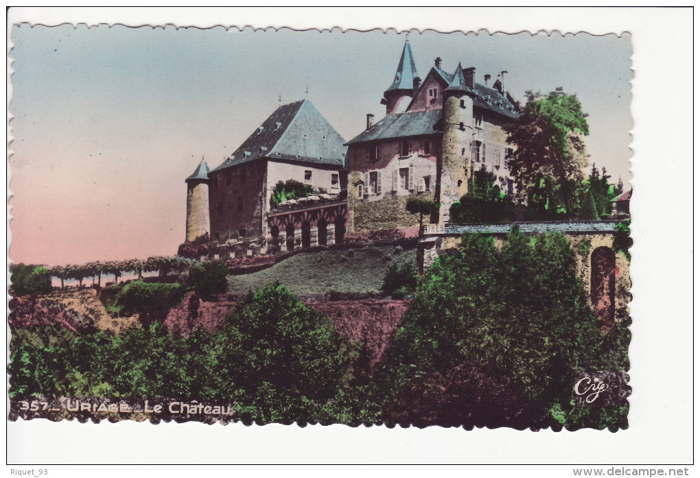 357 - URIAGE - Le Château - Uriage