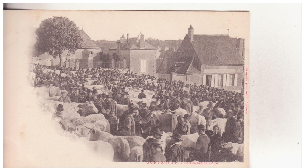 CPA - SAINT SAULGE  - Le Champ De Foire - Autres & Non Classés