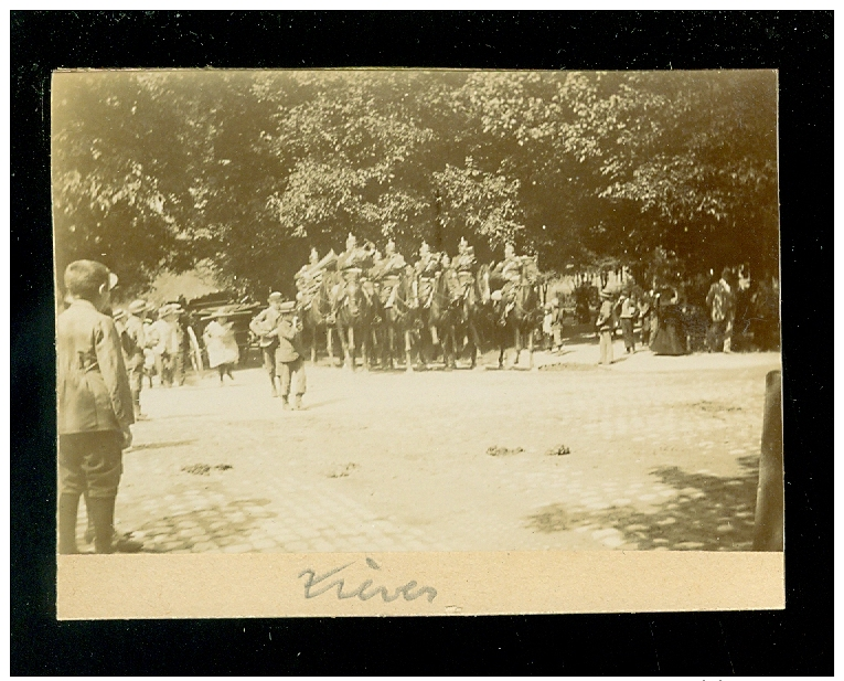 Foto 1895  Photo Sur Carton ( 8 X 6 Cm )  Trèves  Trier  Allemagne  Deutschland - Alte (vor 1900)