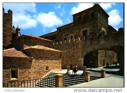 Espagne Caceres Arc De L'étoile - Cáceres