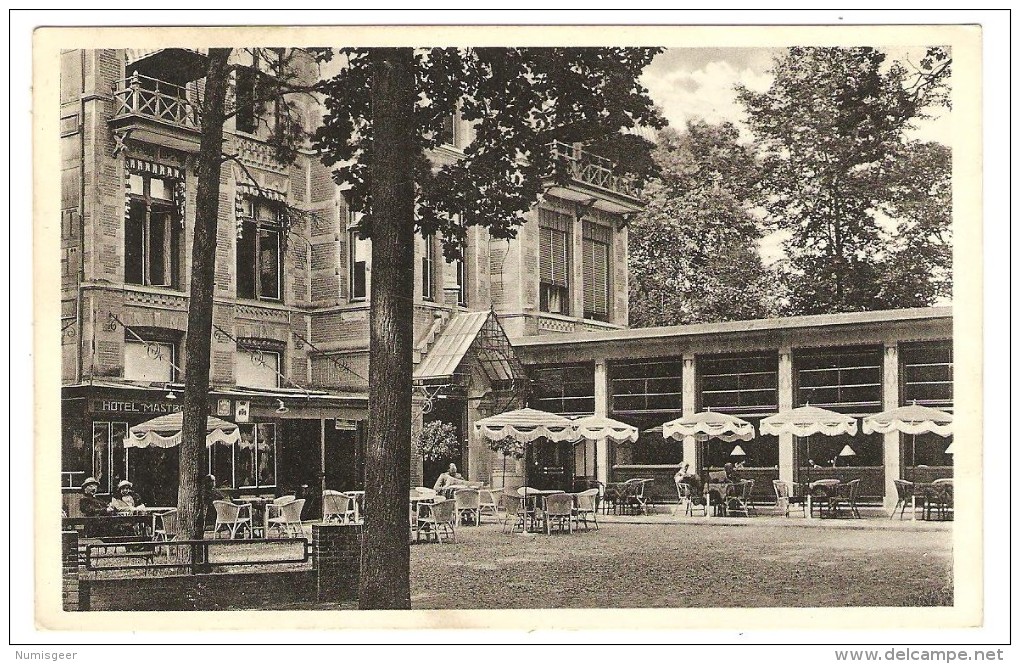 BREDA   ---  Terras Hôtel Mastbosch - Breda