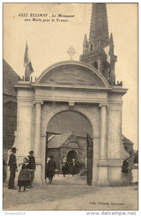 29  Elliant. Le Monument Aux Morts - Elliant