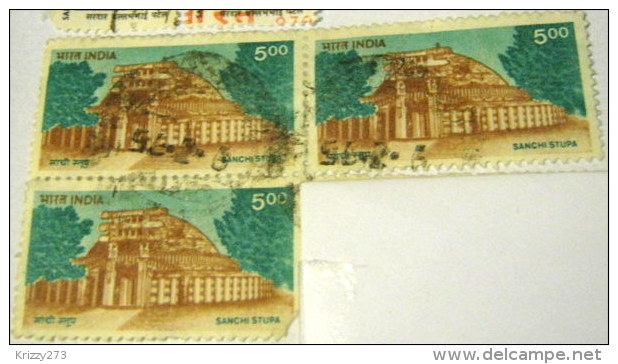 India 1994 Sanchi Stupa 5.00r X3 - Used - Used Stamps