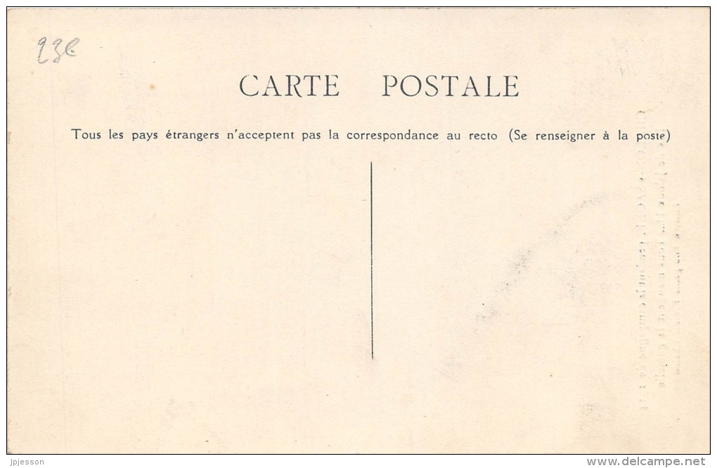 SAONE ET LOIRE  71  CHALON SUR SAONE  GUERRE 14 18 PENDANT LA CAMPAGNE DE 1914  TOUS MANGENT LA GAMELLE - Chalon Sur Saone