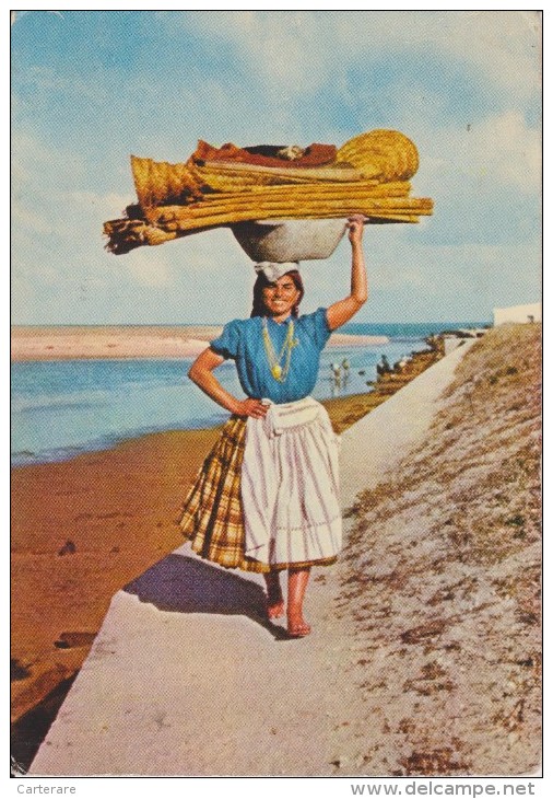 PORTUGAL,LEIRA,1963,Nazar é,nazareth,LAVADEIRA,blan Chisseuse,washer-woman,mé     Tier,équilibriste,rare - Leiria