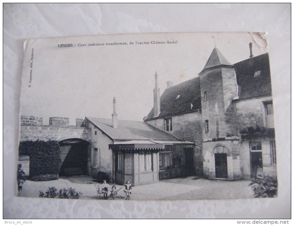 02 Lesges Cour Intérieure De L'ancien Château Féodal 1914 - Altri & Non Classificati