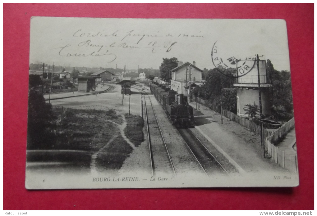 Cp Bourg La Reine La Gare - Bourg La Reine