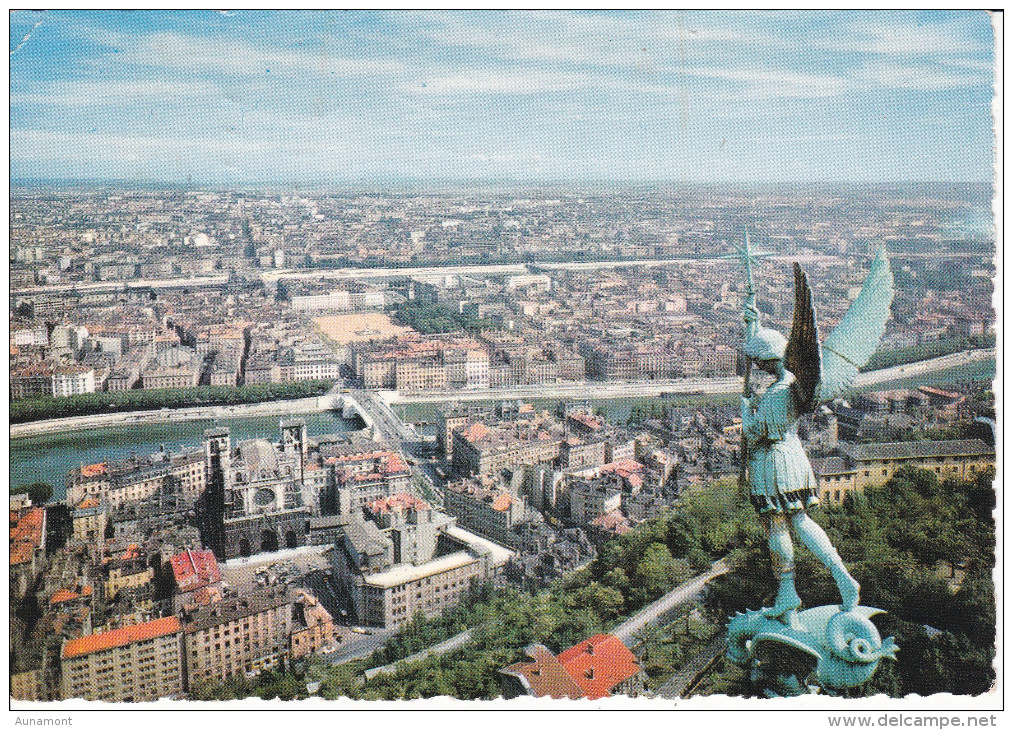 Francia-Lyon--La Ville,vue De Fourviere,au Premier Plan Archange Saint-Michel--1966--Cachet-Rhone - Otros & Sin Clasificación