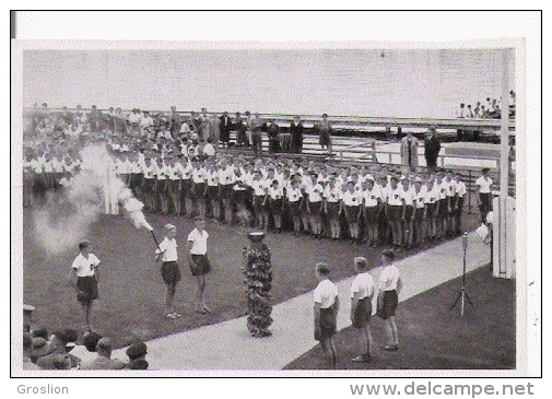 JEUX OLYMPIQUES DE BERLIN 1936 IMAGE JEUNES ALLEMANDS AVEC LA FLAMME - Autres & Non Classés