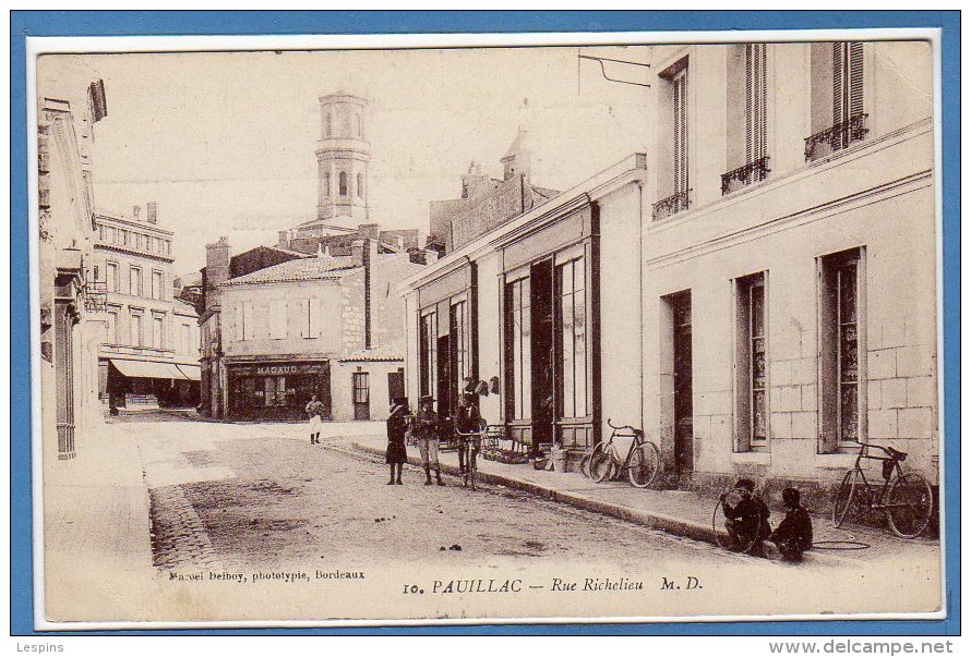 33 - PAUILLAC --  Rue Richelieu - Pauillac