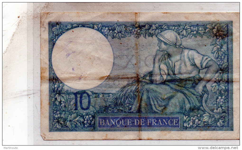 - BILLET De 10 FR Minerve 19 5 1939 - état Plié  - 548 - 10 F 1916-1942 ''Minerve''