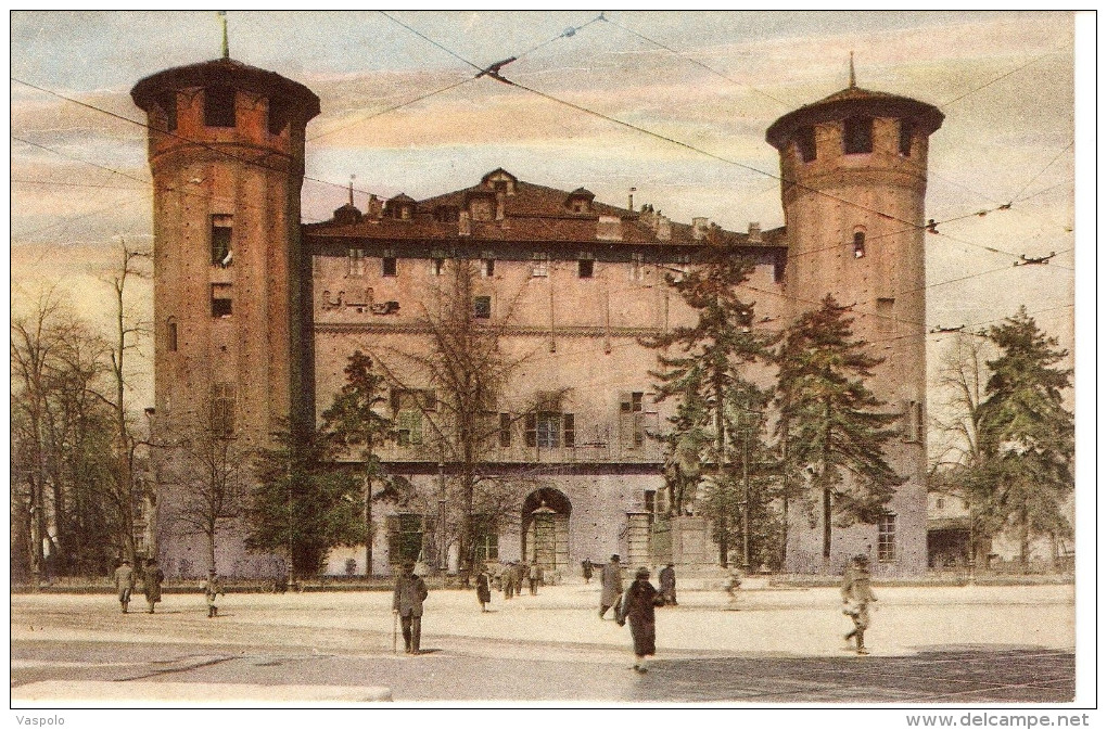 TORINO SQUARE CASTELLO MADAMA PALACE ITALY EARLY 1900s ANIMATED VINTAGE PC - Palazzo Madama