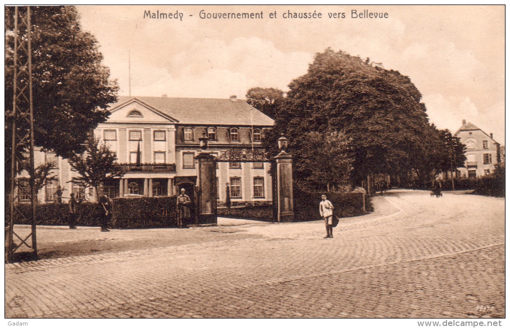 MALMEDY Gouvernement Et Chaussée Vers Bellevue --163-- - Malmedy