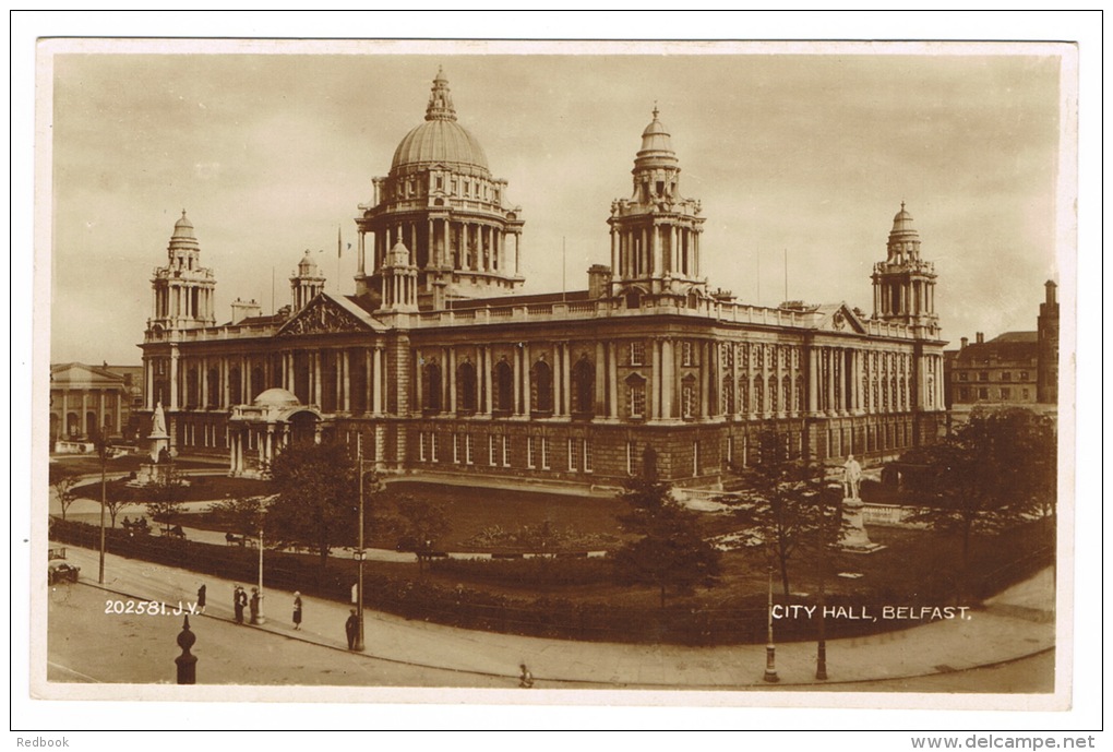 RB 1014 - Real Photo Postcard - City Hall Belfast - Ireland - Antrim