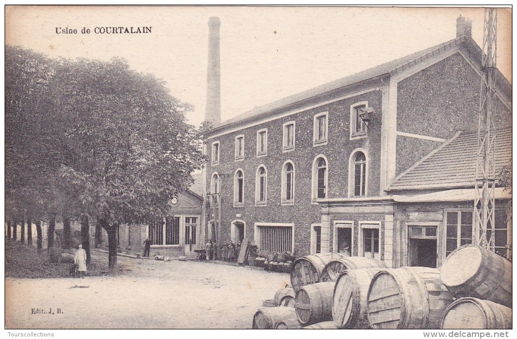 CPA 28 @ COURTALAIN @ Usine - Tonneaux - Courtalain