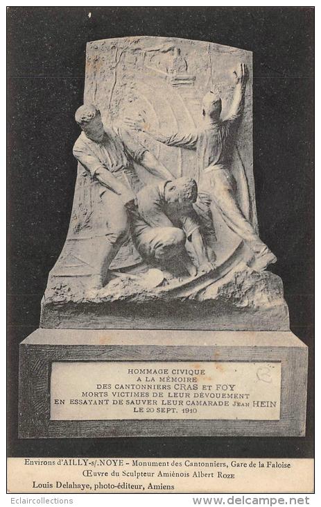 Ailly  Sur Noye    80    Monument A La Mémoire Des Cantonniers  Amiénois  Sculpteur A.Roze - Ailly Sur Noye