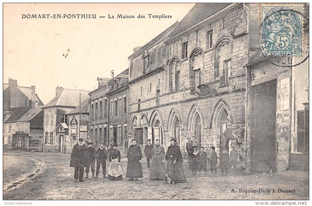 Domart En Ponthieu       80      La Maison Des Templiers - Autres & Non Classés