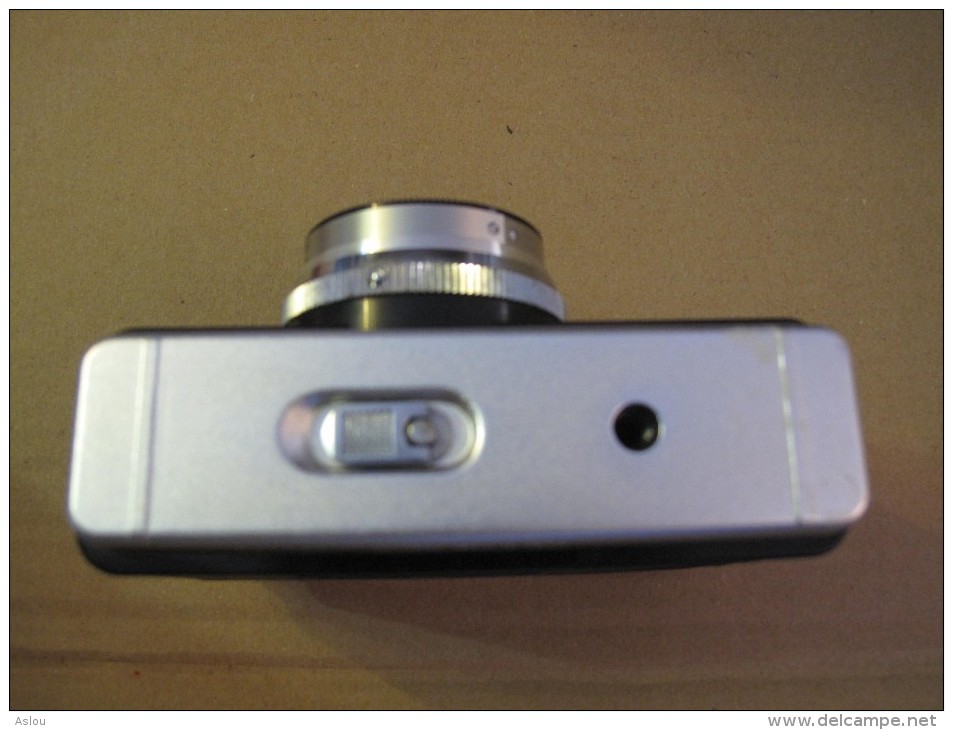 Ziess IKON Vitessa 126 S Electronic Film Camera Voigtlander 2.8/38Lens - Cameras