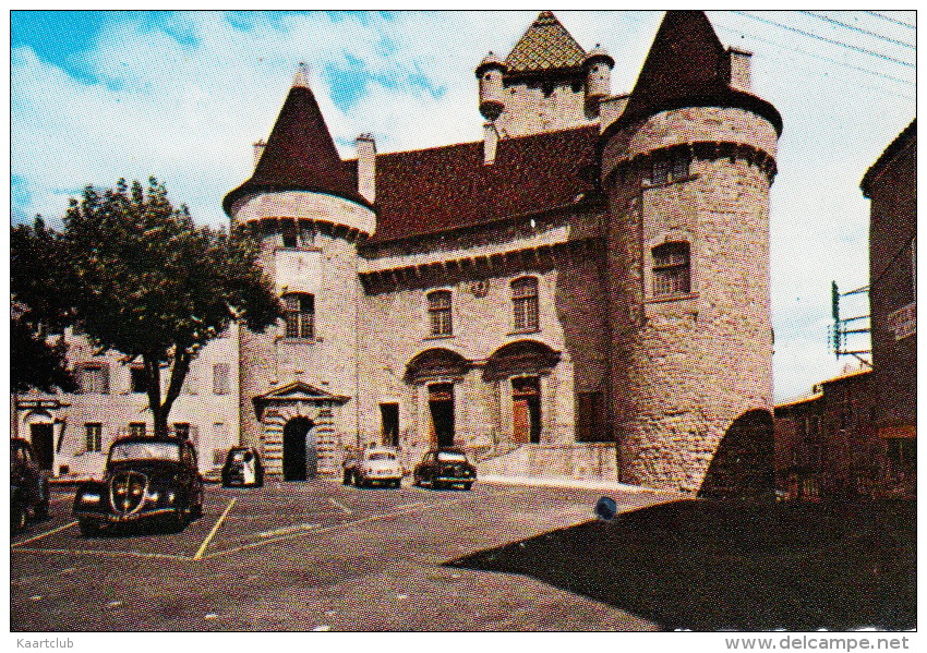 Aubenas-en-Vivarais: PEUGEOT 402, 203, 203 FAMILIALE & 203 U - 5x Autobus - Dome, L'Airette, Marché,Chateau (F) - Voitures De Tourisme