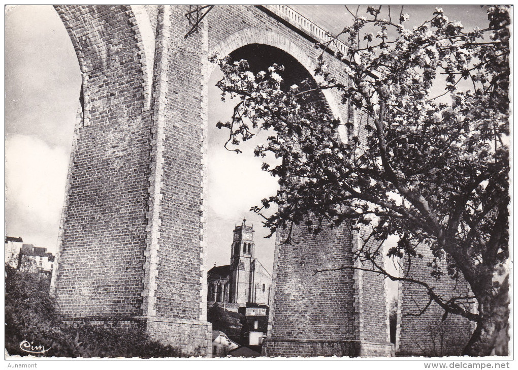 Francia--Bellac--1966--Le Viaduc Et L'Eglise Dans Le Lontain--Cachet-Bellac--a, Paris - Bellac