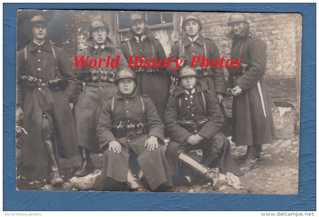 2 CPA Photo - MARTELANGE - Groupe De Militaires D'un Régiment à Identifier - Voir Uniforme Et Casque - TOP - Armée Belge - Martelange