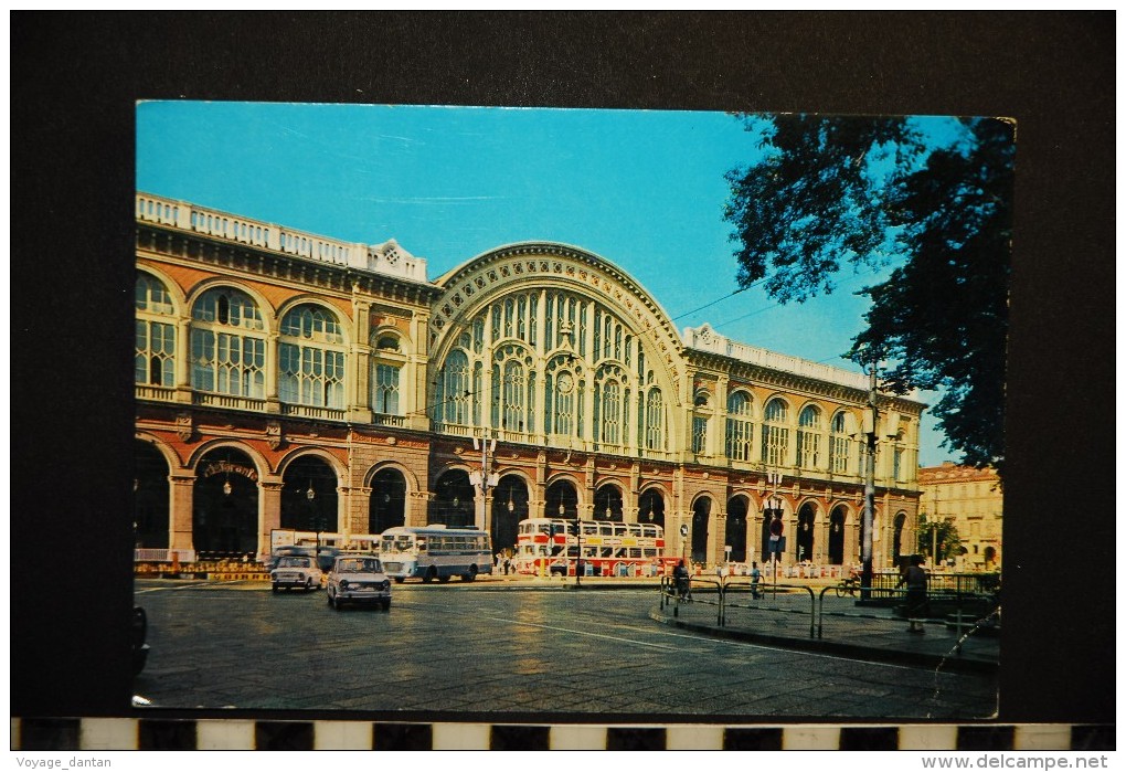 ITALIE TURIN TORINO  GARE DE PORTA NUOVA ET BPOULEVARD VITTORIO EMANUELE    GARE TRASPORTS - Transport