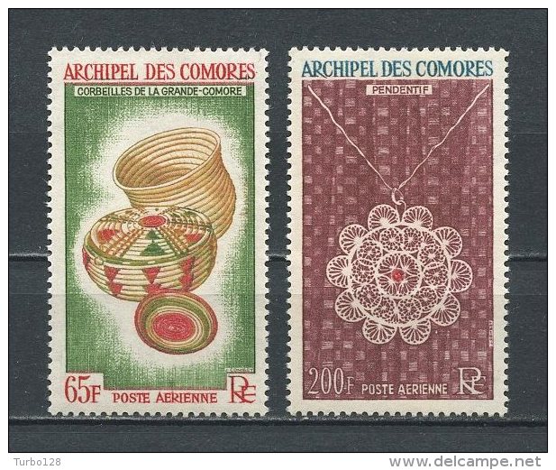 COMORES 1963 PA N° 8/9 ** Neufs = MNH Superbes  Cote 14,50 € Artisanat Corbeille Pendentif  Jewelry - Unused Stamps