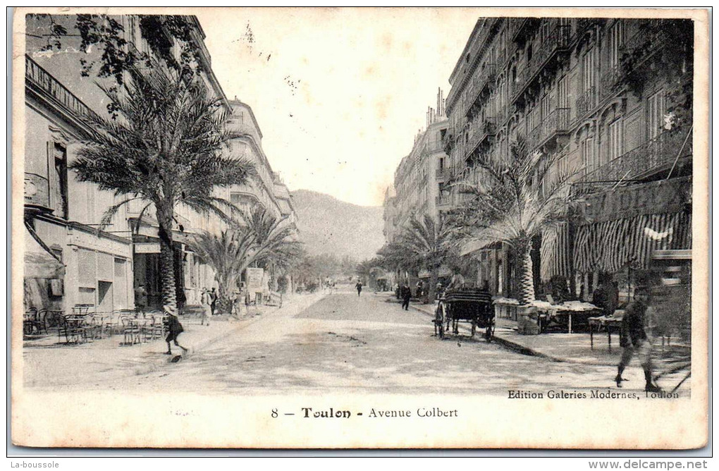 83 TOULON - Un Coin De L'avenue Colbert - Toulon