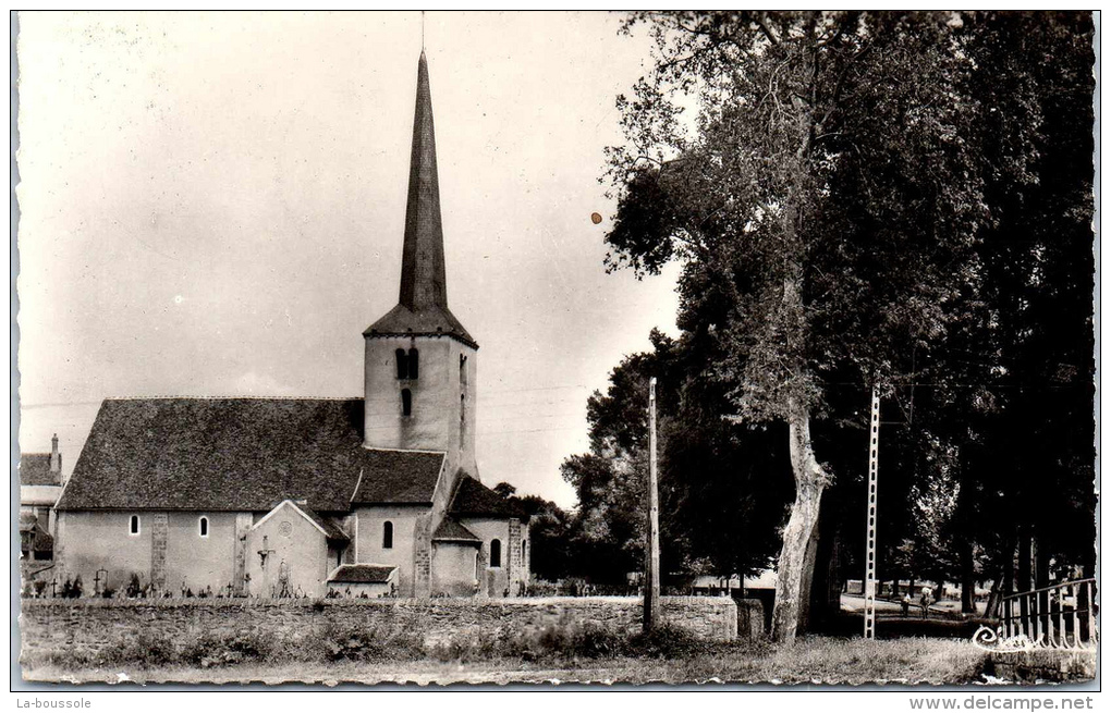 58 CHAMPVERT - L'église - Autres & Non Classés