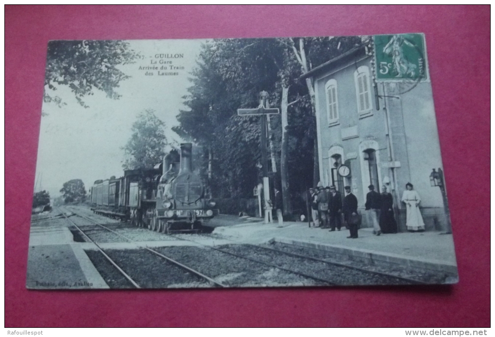 Cp Guillon La Gare Arrivee Du Train Des Laumes Anime - Guillon