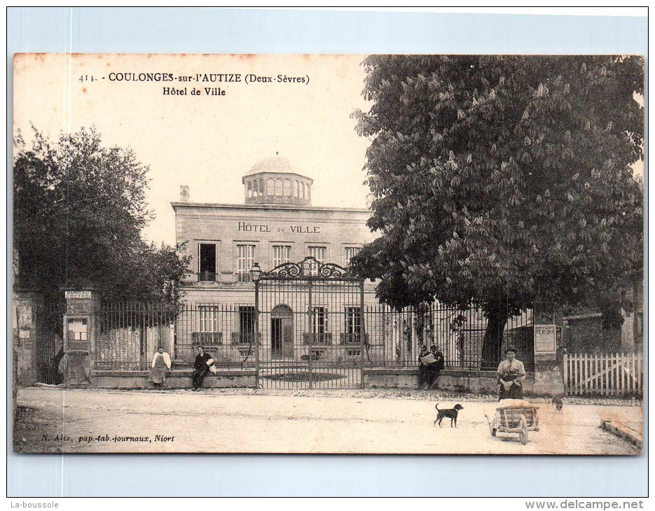 79 COULONGES SUR L'AUTIZE - Hotel De Ville - Coulonges-sur-l'Autize