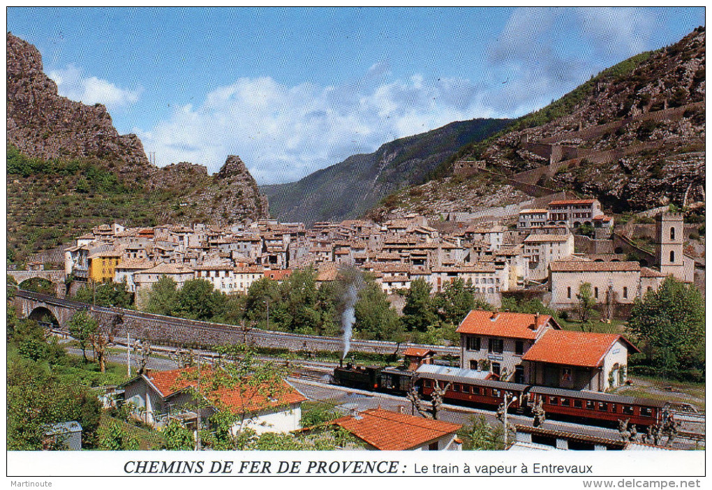 - CPSM  - 04 - CHEMINS DE FER DE PROVENCE - Le Train à Vapeur à ENTREVAUX - 650 - Autres & Non Classés