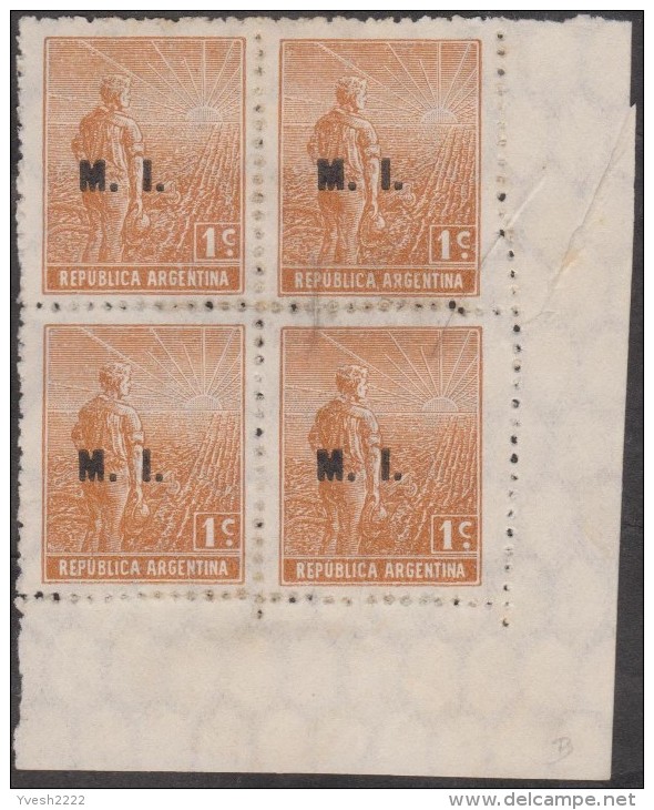 Argentine 1912, Y&T Service 56. 2 Blocs De 4, Curiosités De Piquage. Agriculteur, Sillons Et Soleil. - Agriculture