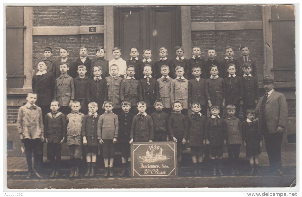 24600g  PHOTO De CLASSE - ECOLE - ELEVES - 3ème CLASSE - 1920 - Farciennes Centre - Carte Photo - Farciennes