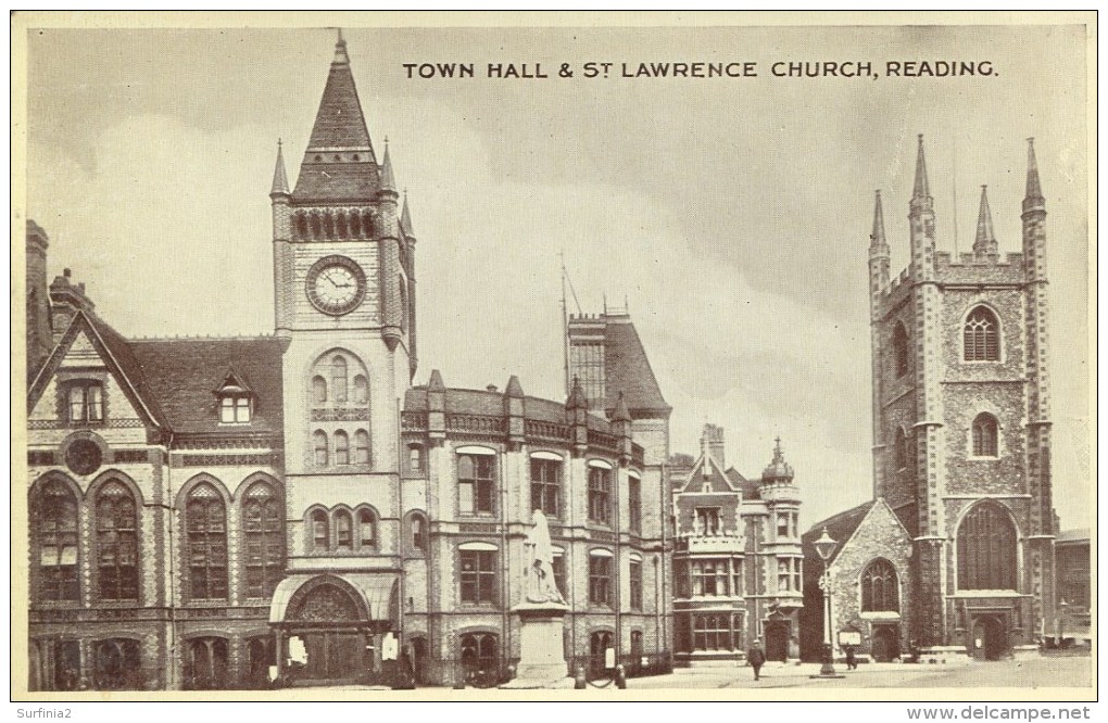 BERKS - READING - TOWN HALL AND ST LAWRENCE CHURCH Be181 - Reading