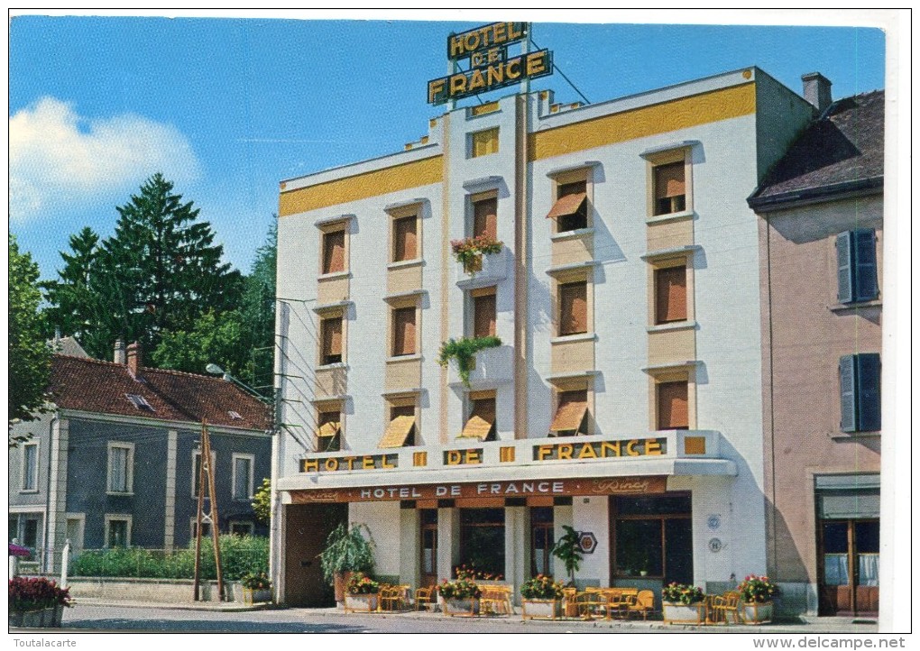 CPSM 38 LA TOUR DU PIN  HOTEL DE FRANCE CHAMP DE MARS   Grand Format 15 X 10,5 - La Tour-du-Pin