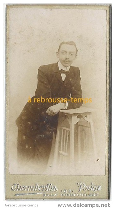 Format Mignonnette CDV 4,2 X 8cm-portrait D´un Homme -photo Chamberlin à Paris - Anciennes (Av. 1900)