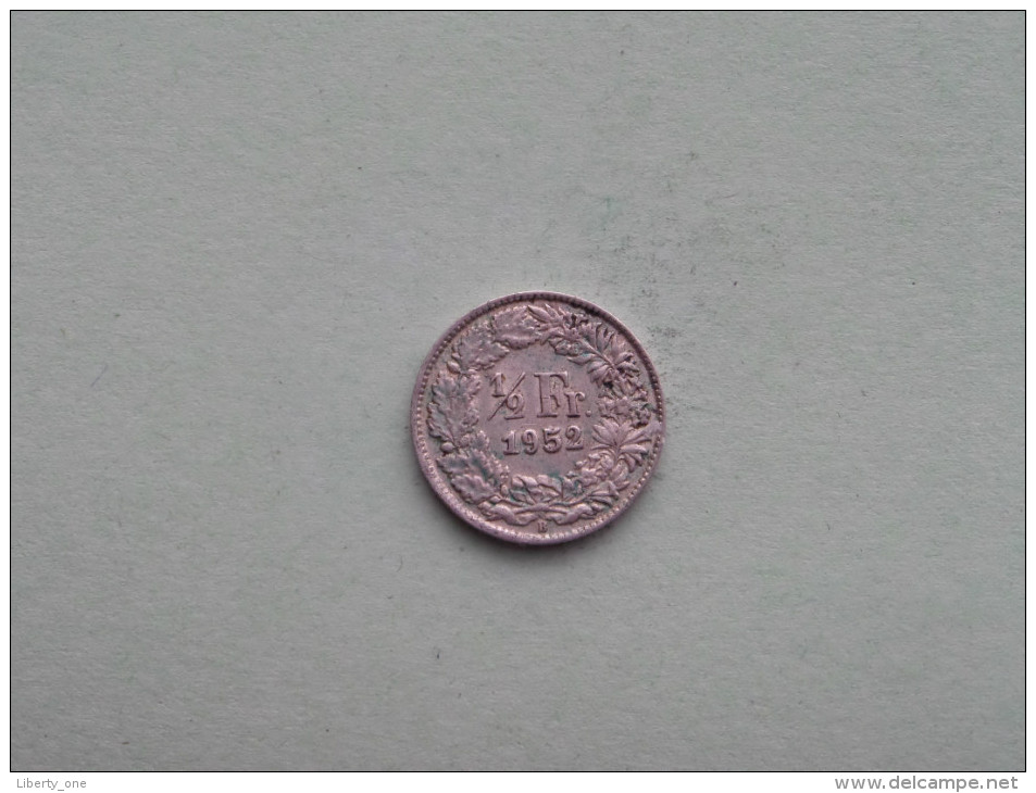 1952 - 1/2 Franc / KM 23 ( Uncleaned - For Grade, Please See Photo ) ! - Autres & Non Classés