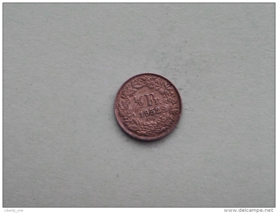 1952 - 1/2 Franc / KM 23 ( Uncleaned - For Grade, Please See Photo ) ! - Autres & Non Classés