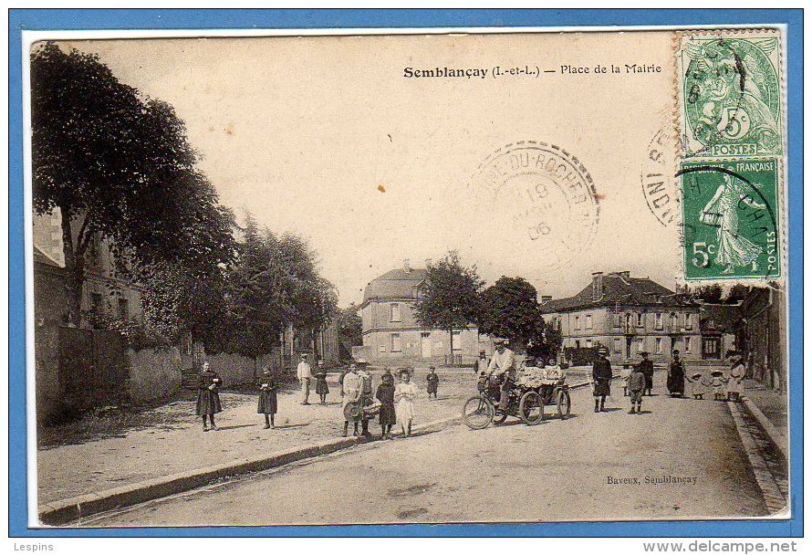 37 - Semblançay -- Place De La Mairie - Semblançay