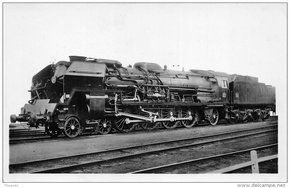 Locomotive 241 P , Compound à 4 Cylindres Et à Surchauffe  -  Chemin De Fer , Train - Eisenbahnen