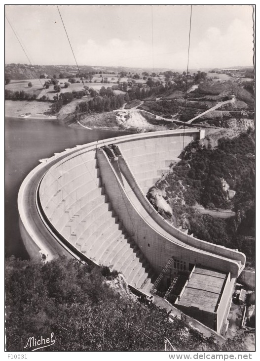 Gorges De La Dordogne Corrèze - Cantal  Barrage De Bort -les-Orgues - Autres & Non Classés