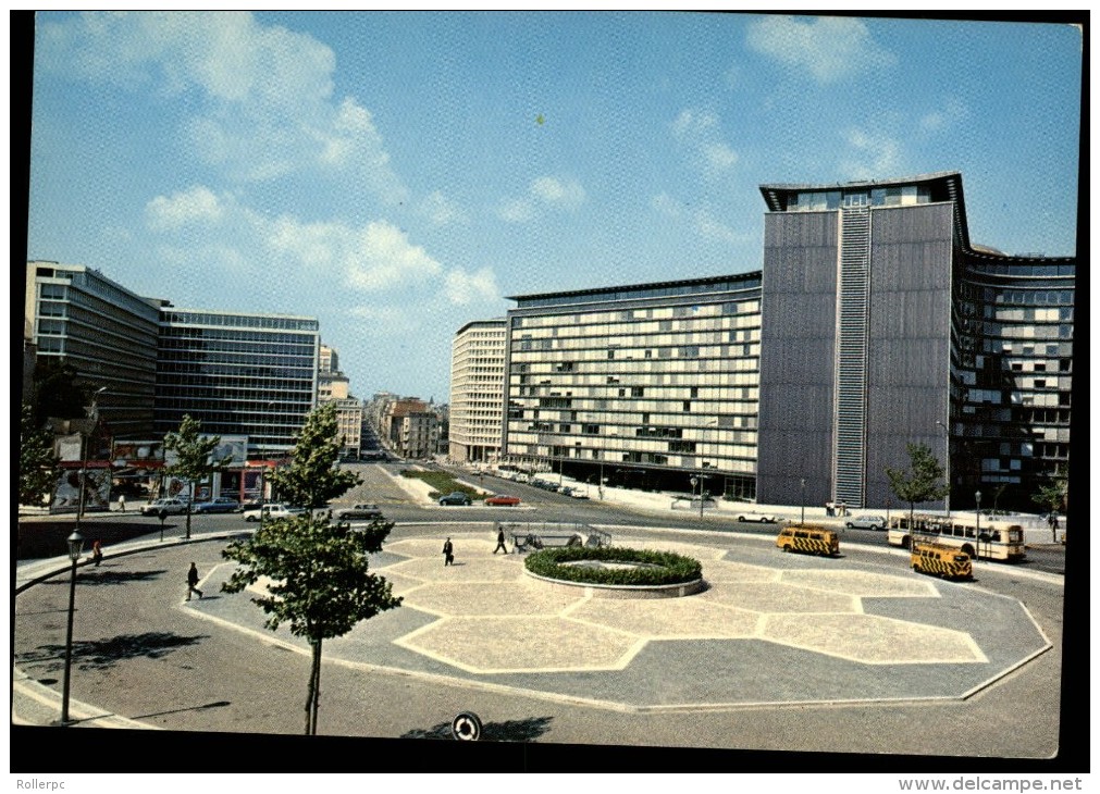 100193  POST CARD BRUXELLES - BRUSSEL -SCHUMAN SQUARE, BUILDING OF THE EUROPEAN COMMUNITY [NELS-THILL 100/65] - Istituzioni Europee